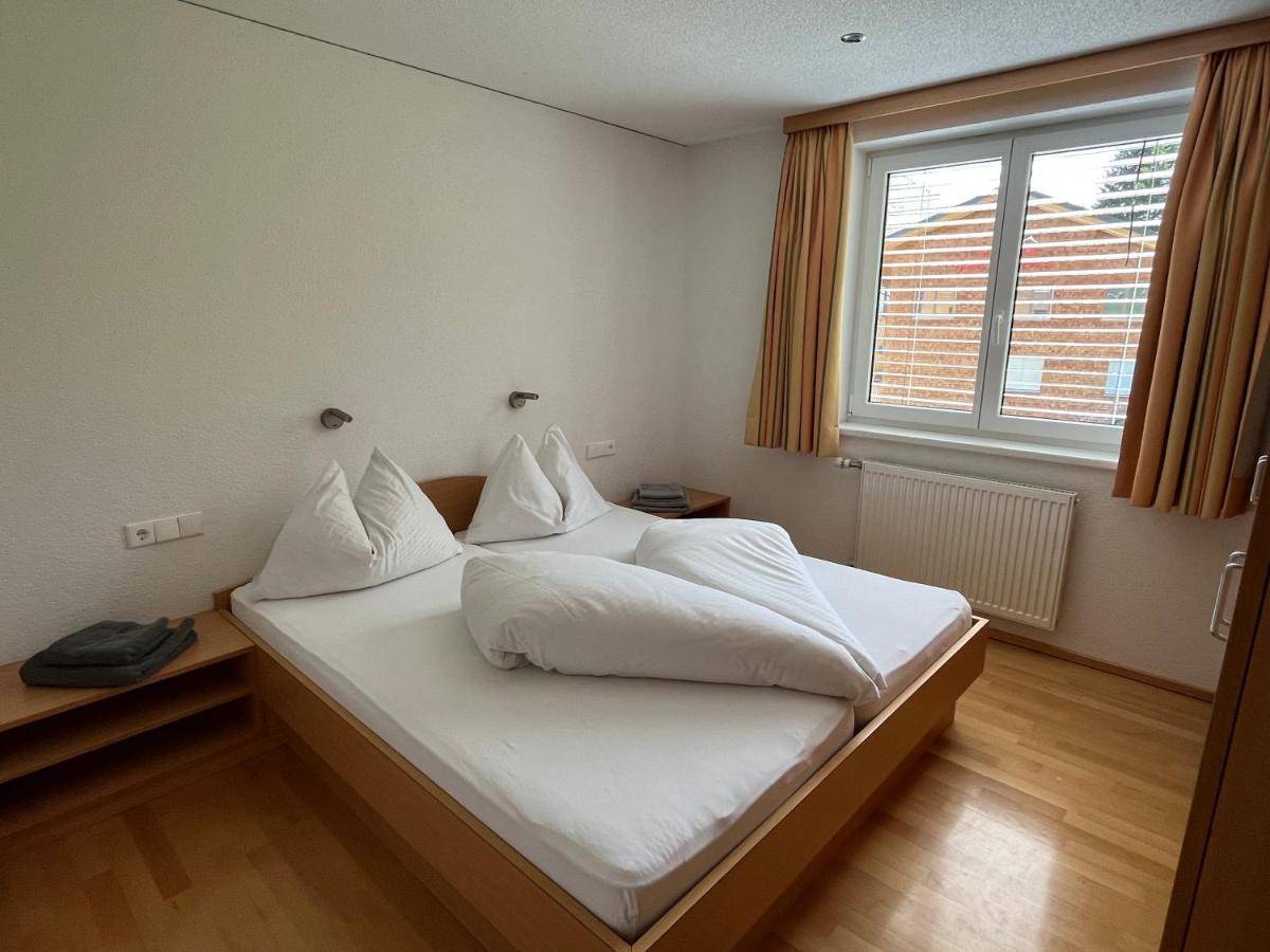 Bellevue Apartment *